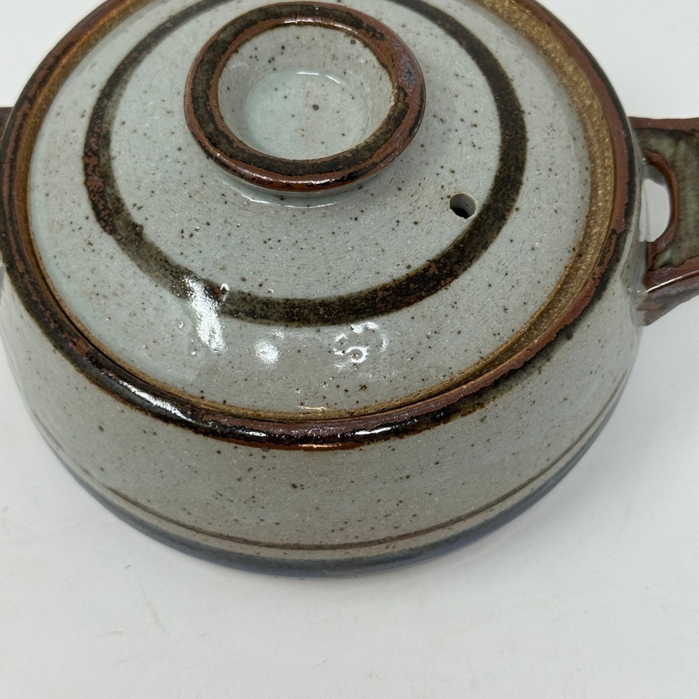 Handmade Ceramic Casserole Pot with Lid Rustic Stoneware Kitchenware Farmhouse - Picture 4 of 11